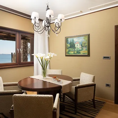 Lovorka By Interhome Villa