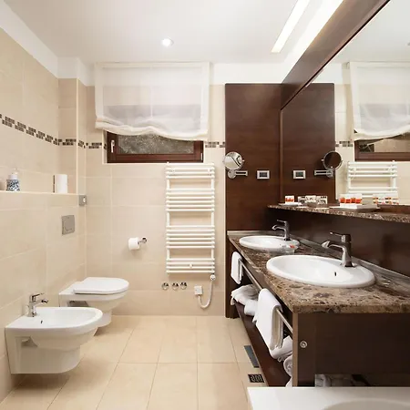 Lovorka By Interhome