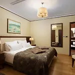 Villa Lovorka By Interhome