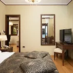 Villa Lovorka By Interhome Pula