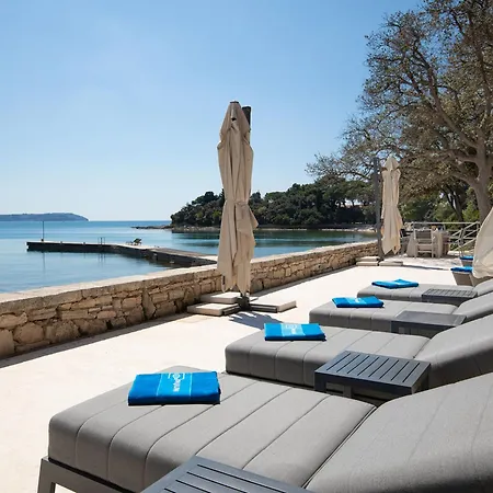 Villa Lovorka By Interhome Póla