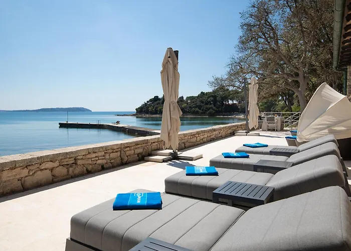 Villa Lovorka By Interhome Póla